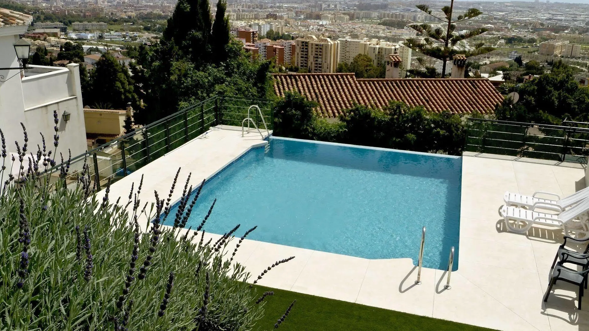 Villa Guadalupe مالقة