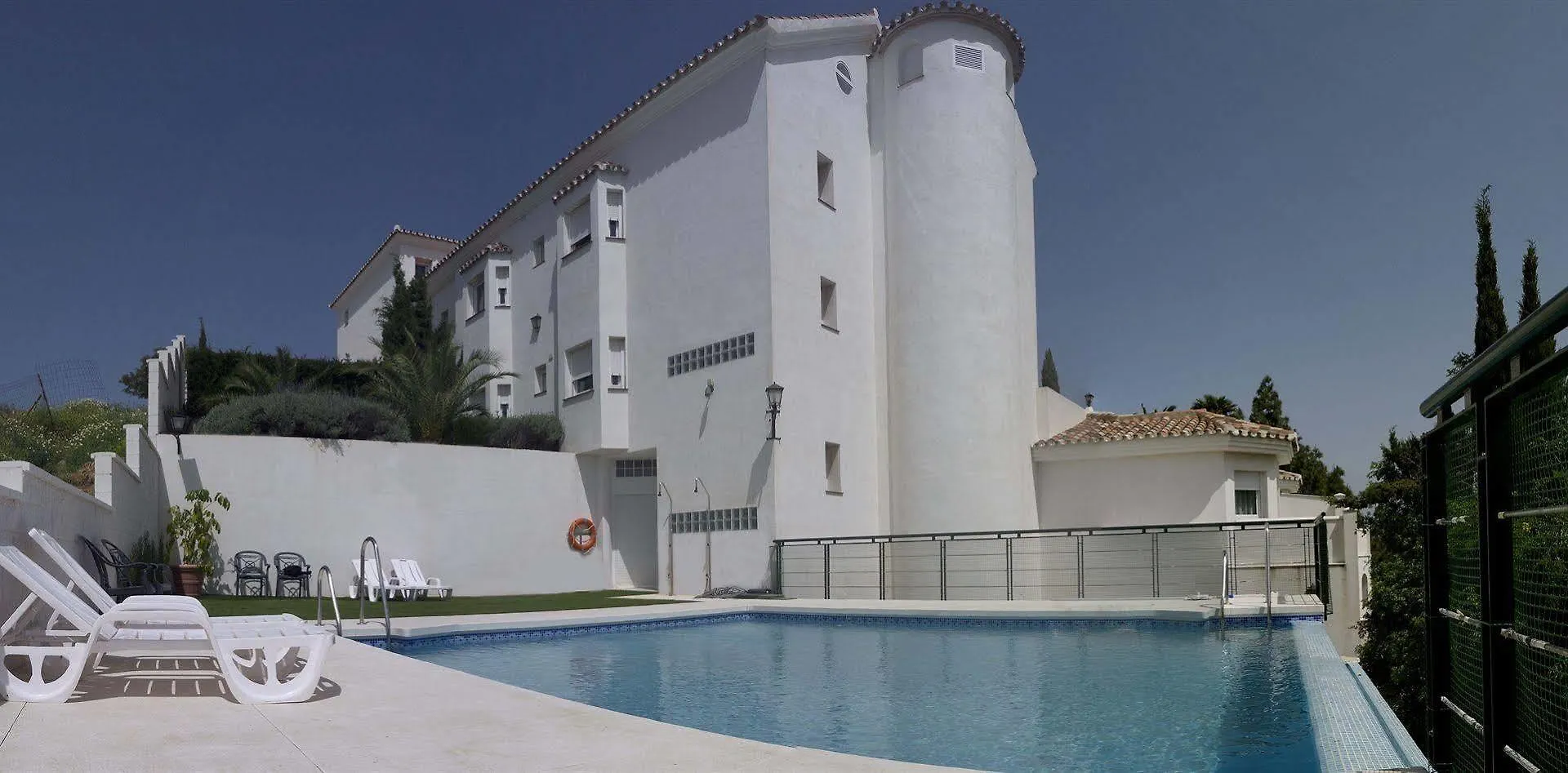 *** فندق Villa Guadalupe مالقة إسبانيا